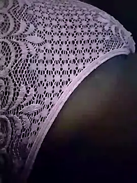 Your couple 01 online show from 04/23/26, 05:59