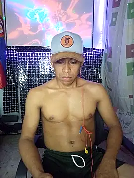 Snapshot of yisusalejo chatting on 04/25/26, 03:53 yisusalejo online show from 04/25/26, 03:53