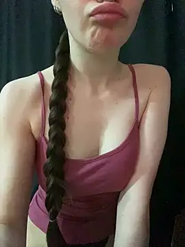 Snapshot of shrie_beverlyy078 chatting on 02/20/26, 02:41 shrie beverlyy078 online show from 02/20/26, 02:41