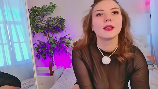 ur blythe doll online show from 03/28/26, 06:35