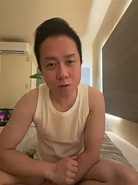 Snapshot of taiki2026 chatting on 02/17/26, 12:34 taiki2026 online show from 02/17/26, 12:34