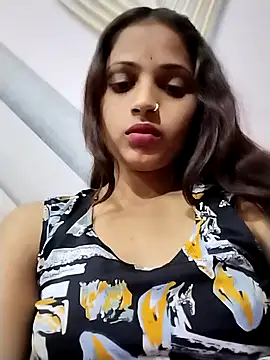 Snapshot of samayra1144 chatting on 02/18/26, 02:13 samayra1144 online show from 02/18/26, 02:13