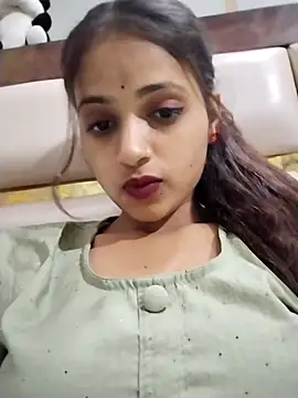 samayra1144 online show from 04/18/26, 07:18