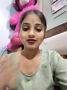 samayra1144 online show from 04/19/26, 07:38