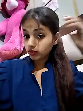 samayra1144 online show from 04/20/26, 12:08