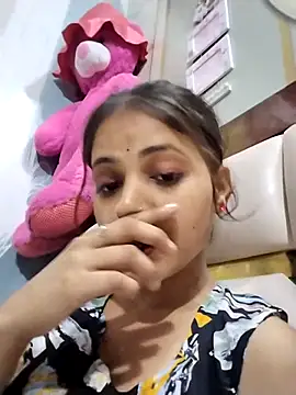 samayra1144 online show from 04/22/26, 10:22