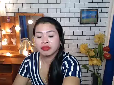 Snapshot of LovelyJessaXX chatting on 02/23/26, 03:31 LovelyJessaXX online show from 02/23/26, 03:31