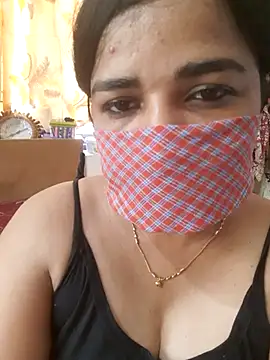 Tamil Luckly girl online show from 04/20/26, 05:21