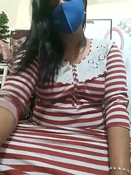 Tamil Luckly girl online show from 06/06/26, 01:49