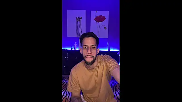 Karim mansur online show from 04/22/26, 02:07