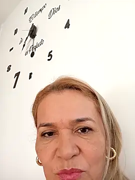 Snapshot of charlotte_milf30 chatting on 02/27/26, 12:38 charlotte milf30 online show from 02/27/26, 12:38