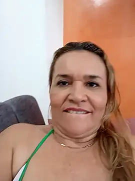 charlotte milf30 online show from 04/19/26, 06:10