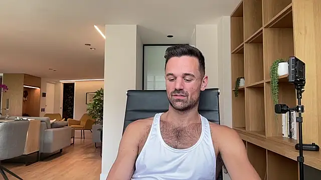 rigoavela online show from 04/21/26, 05:28