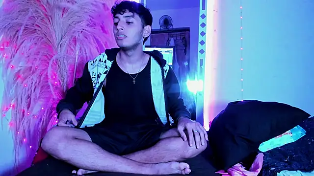 Snapshot of Ian_Hunter chatting on 02/27/26, 01:33 Ian Hunter online show from 02/27/26, 01:33