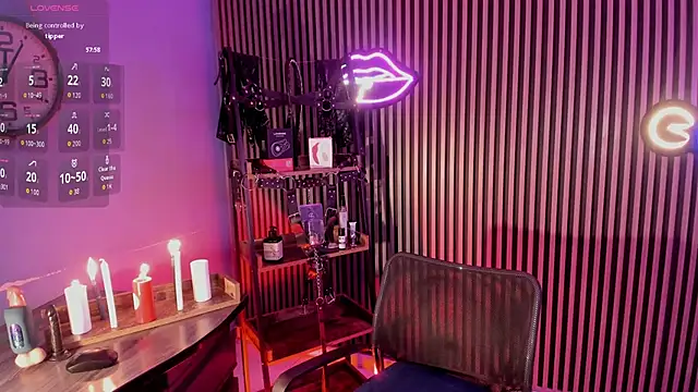 Maximoking26 online show from 04/19/26, 01:49