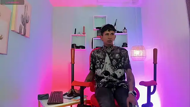 Maximoking26 online show from 07/19/26, 04:05