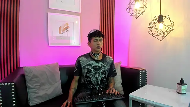 Maximoking26 online show from 07/21/26, 11:34