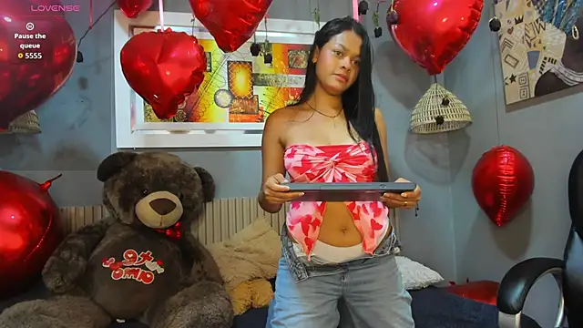 zuriturnher online show from 02/22/26, 12:15