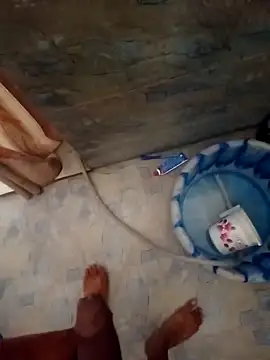 Snapshot of Avinh_09 chatting on 02/16/26, 07:37 Avinh 09 online show from 02/16/26, 07:37