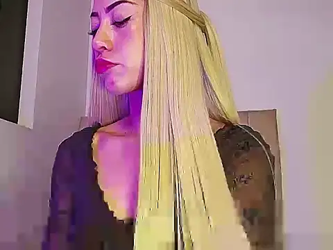 Snapshot of Holistic_Ambrita chatting on 02/16/26, 02:51 Holistic Ambrita online show from 02/16/26, 02:51