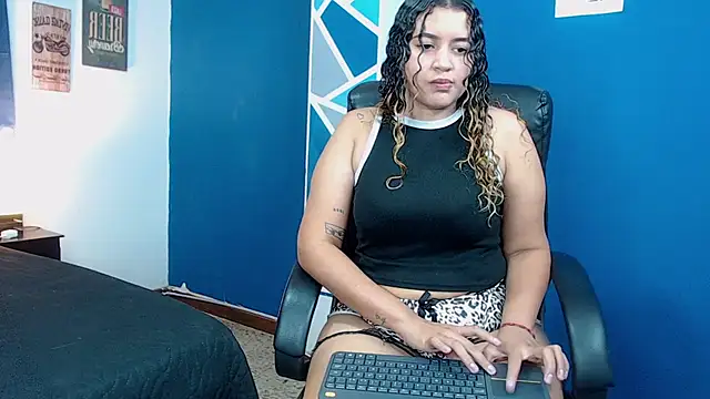 Snapshot of goodgirlxxl chatting on 02/23/26, 02:09 goodgirlxxl online show from 02/23/26, 02:09