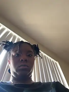 Snapshot of ShortcakeMochaa chatting on 02/17/26, 07:09 ShortcakeMochaa online show from 02/17/26, 07:09