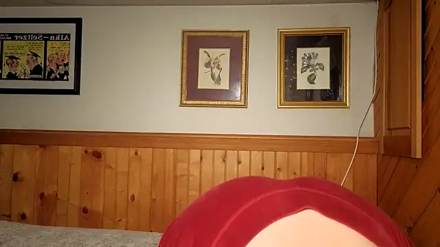 Snapshot of genevievefaye chatting on 02/28/26, 04:13 genevievefaye online show from 02/28/26, 04:13