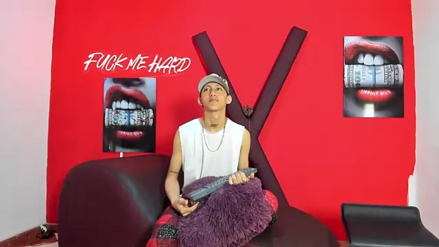 Snapshot of BOYS_PLAY chatting on 02/24/26, 01:20 BOYS PLAY online show from 02/24/26, 01:20