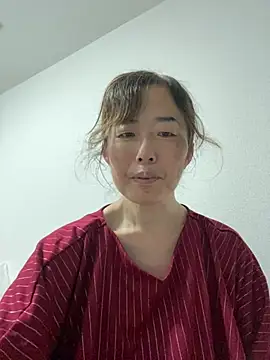 Snapshot of hanaworld chatting on 06/07/26, 04:11 hanaworld online show from 06/07/26, 04:11