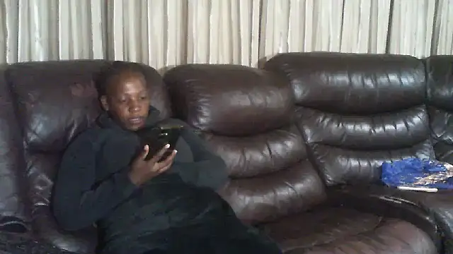 Sky-Diamond online show from 04/22/26, 06:27