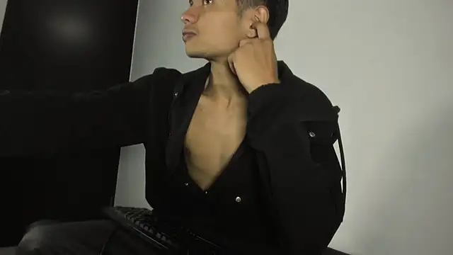 Snapshot of ClemontRosse chatting on 02/27/26, 06:57 ClemontRosse online show from 02/27/26, 06:57