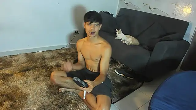 Snapshot of ClemontRosse chatting on 03/01/26, 10:12 ClemontRosse online show from 03/01/26, 10:12