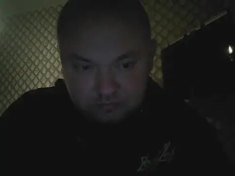 Snapshot of Rob1874 chatting on 02/24/26, 07:01 Rob1874 online show from 02/24/26, 07:01