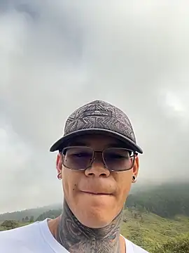 Maxtor  online show from 02/23/26, 01:19