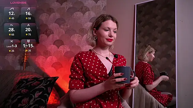 Snapshot of VinylKiss chatting on 02/22/26, 09:13 VinylKiss online show from 02/22/26, 09:13