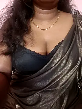 Snapshot of Sravani_ chatting on 03/01/26, 08:55 Sravani online show from 03/01/26, 08:55