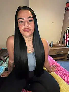 Darkfantisyx online show from 02/19/26, 04:03