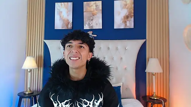 Snapshot of Aiden_Rivers_ chatting on 06/20/26, 12:52 Aiden Rivers online show from 06/20/26, 12:52