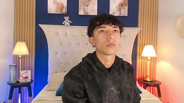 Snapshot of Aiden_Rivers_ chatting on 07/23/26, 12:58 Aiden Rivers online show from 07/23/26, 12:58
