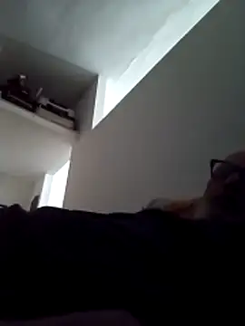 Snapshot of Milwokee chatting on 02/20/26, 08:16 Milwokee online show from 02/20/26, 08:16