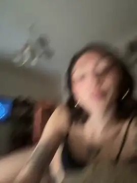 FrutillitaXX online show from 02/26/26, 06:12