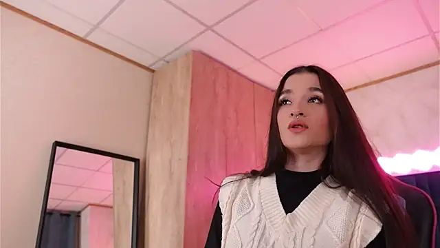 LucyDeLuca online show from 03/02/26, 07:59