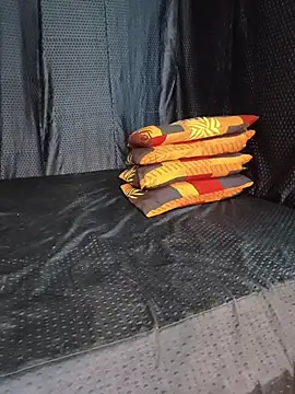 TRANSY WITH GIRL online show from 04/22/26, 06:09