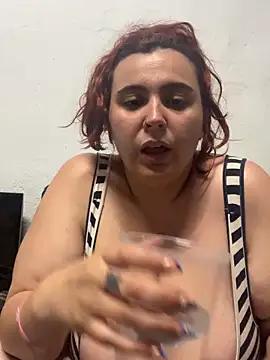 Snapshot of Sandragll chatting on 06/18/26, 07:29 Sandragll online show from 06/18/26, 07:29