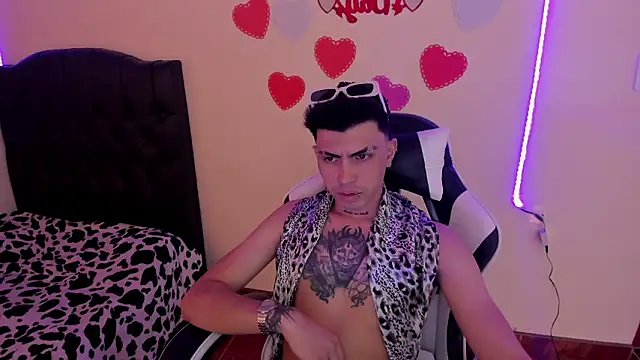 Dark Hunder online show from 02/23/26, 10:07