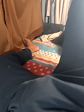 Snapshot of falcon2589 chatting on 02/17/26, 12:01 falcon2589 online show from 02/17/26, 12:01