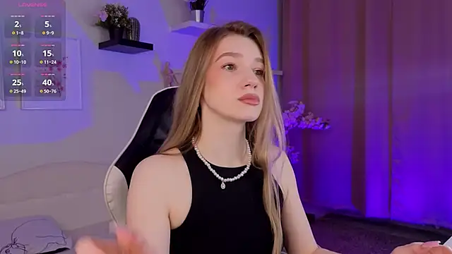 Vanessa  Lui online show from 02/17/26, 10:45