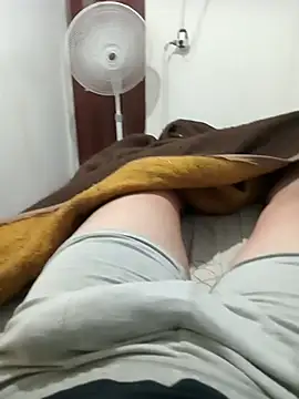 Snapshot of kevlif chatting on 02/18/26, 03:13 kevlif online show from 02/18/26, 03:13