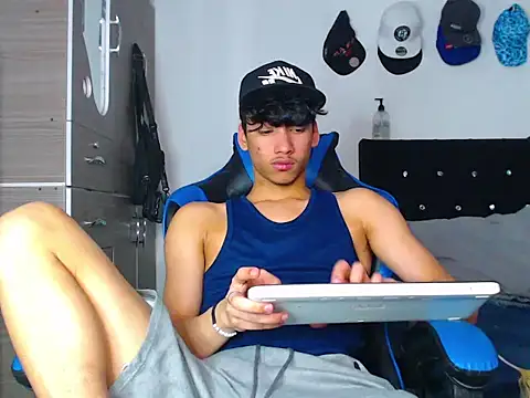 Lyam Russo online show from 02/27/26, 08:53