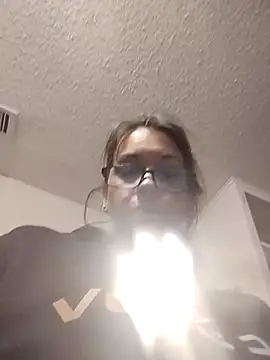 MissBella0969 online show from 03/17/26, 04:06